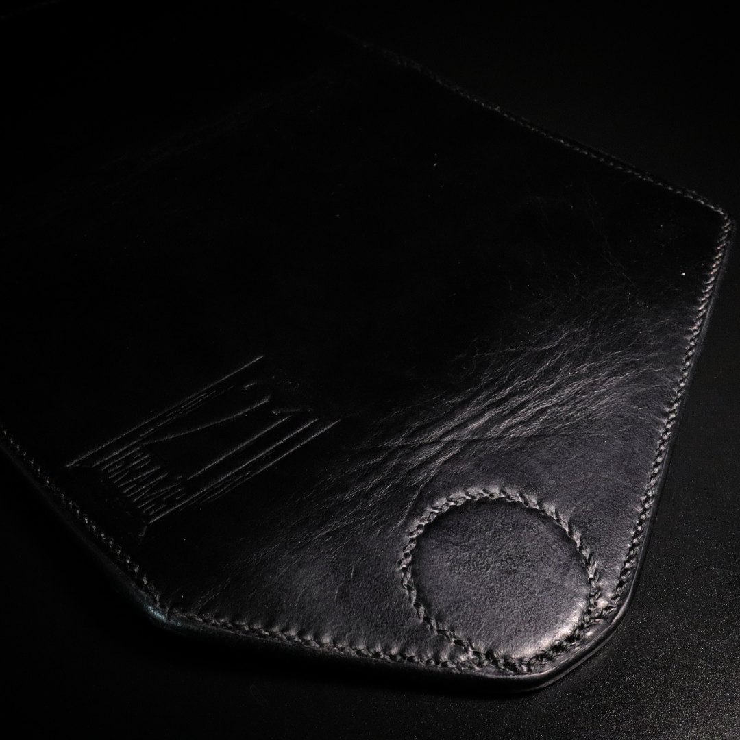 Godi. Women's Handmade Leather Wallet